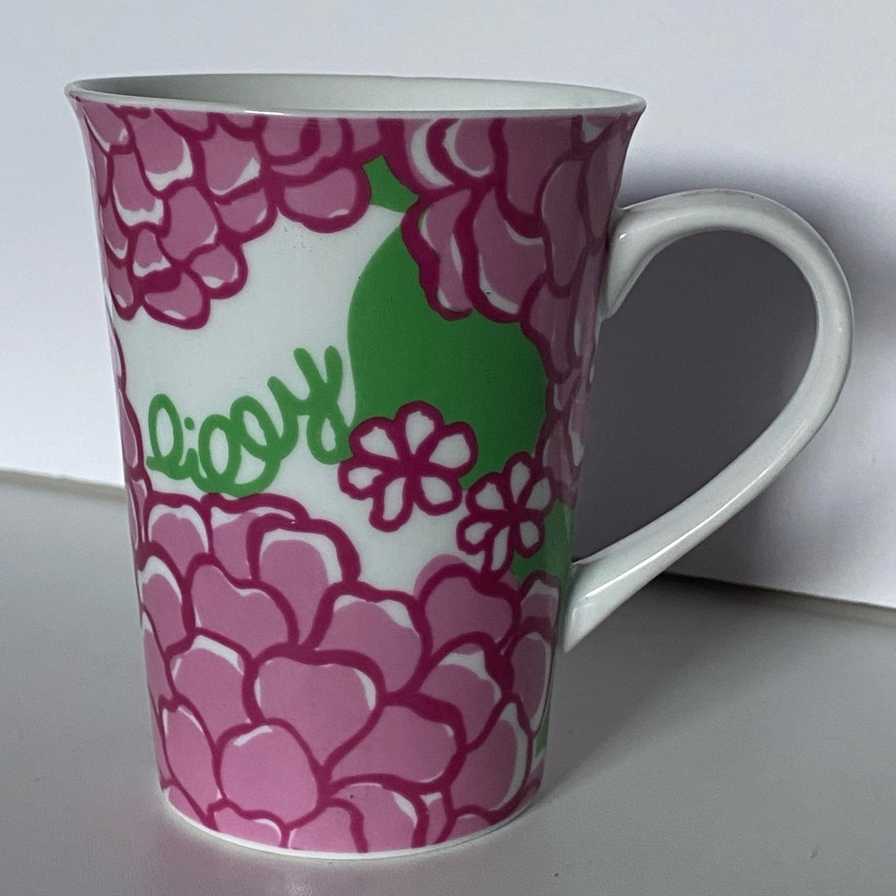 Lilly Pulitzer Mug Pink Floral Colorful "Life, Lilly & Pursue of Happiness" EUC